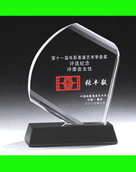 永創水晶工藝品廠公司網站 融合傳統工藝與現代設計的線上展示平臺